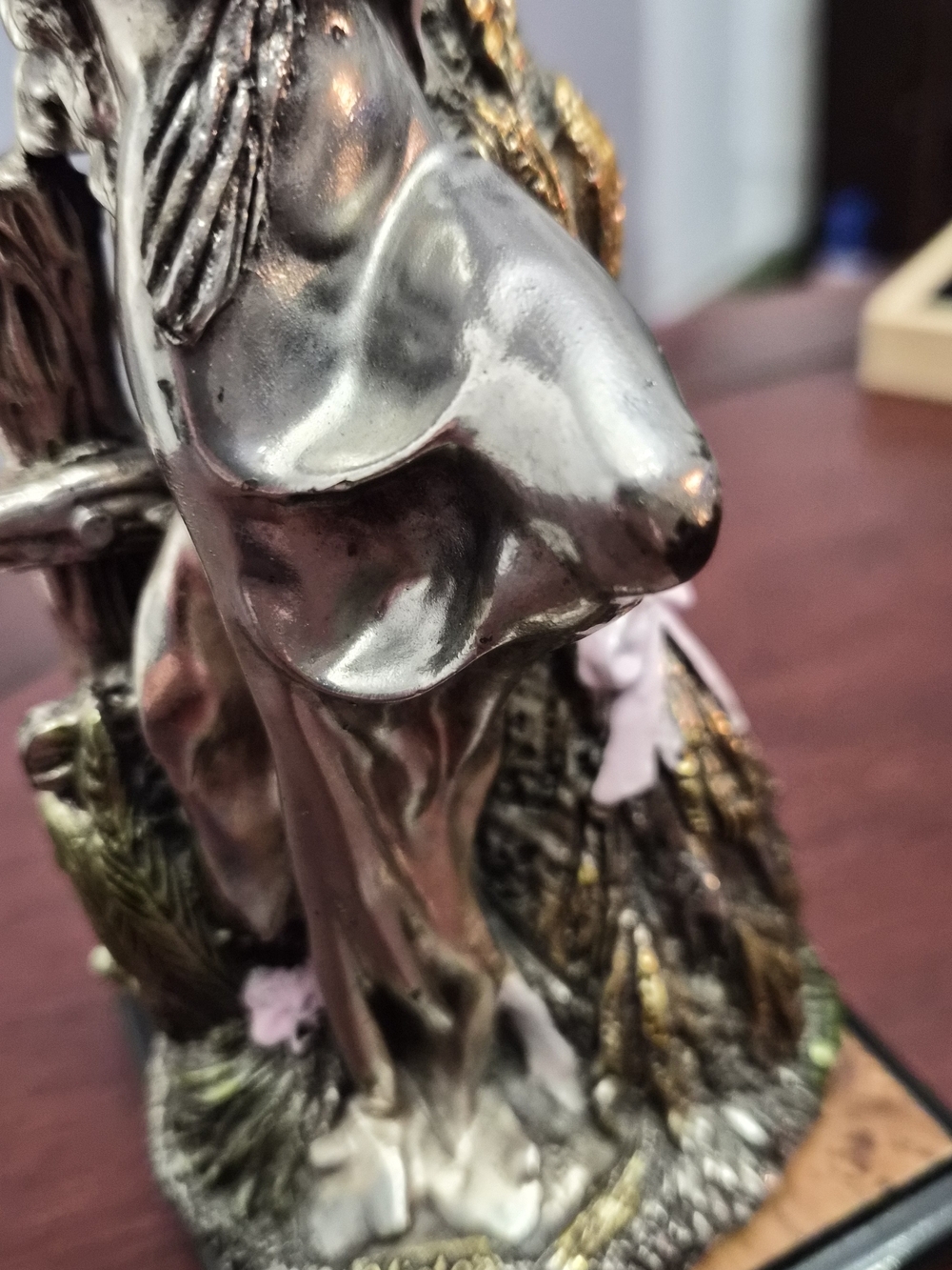 Signed Victor 9 inches tall, Lady Figurine Sculpture Silver Gold Tone, Vintage - Picture 12 of 15